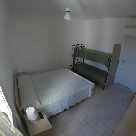 Alojamento de Acomodação e Pequeno-almoço B&B Villa Gallipoli *